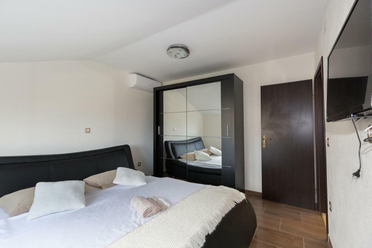 Memories Apartments Sveti Petar  Esterno foto